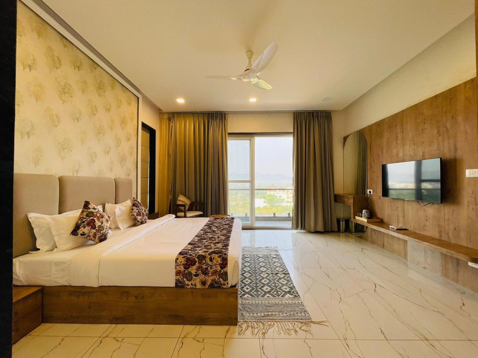 Suramya-A Luxury Boutique Hotel Udaipur Exterior photo